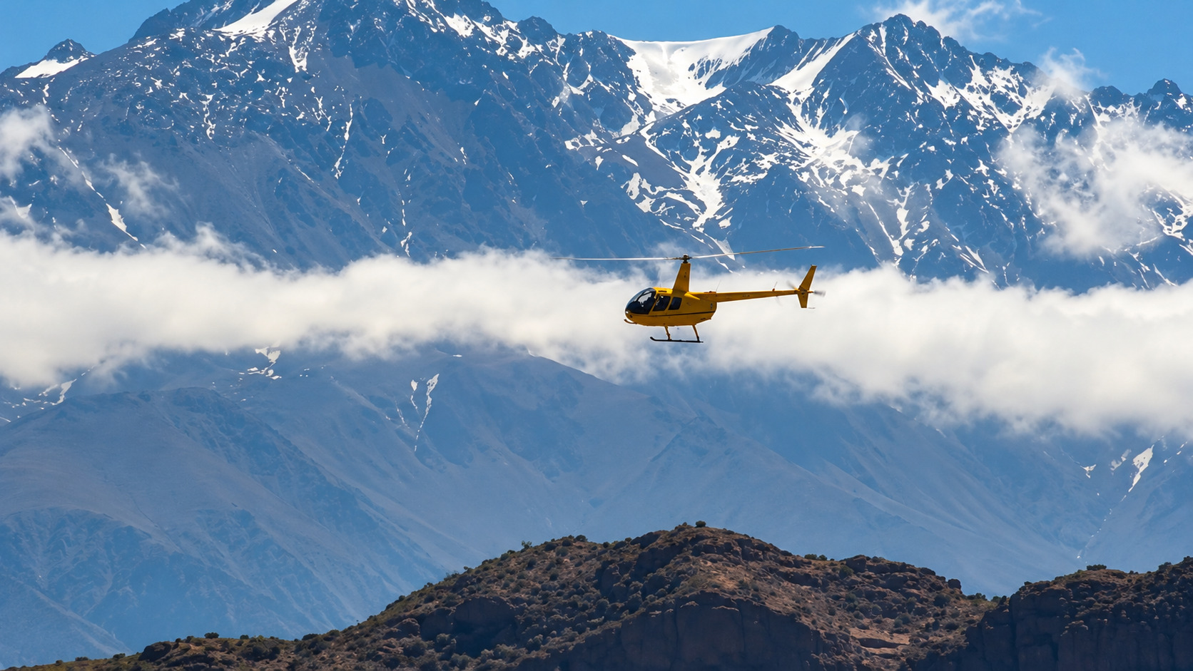 Vuelo en helicóptero sobre el Dique Potrerillos, Mendoza — 10 minutos — imagen 5