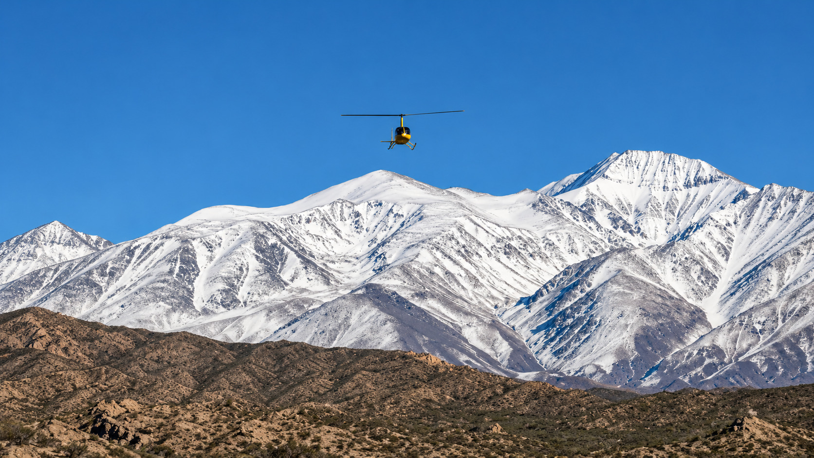 Vuelo en helicóptero sobre el Dique Potrerillos, Mendoza — 10 minutos — imagen 13