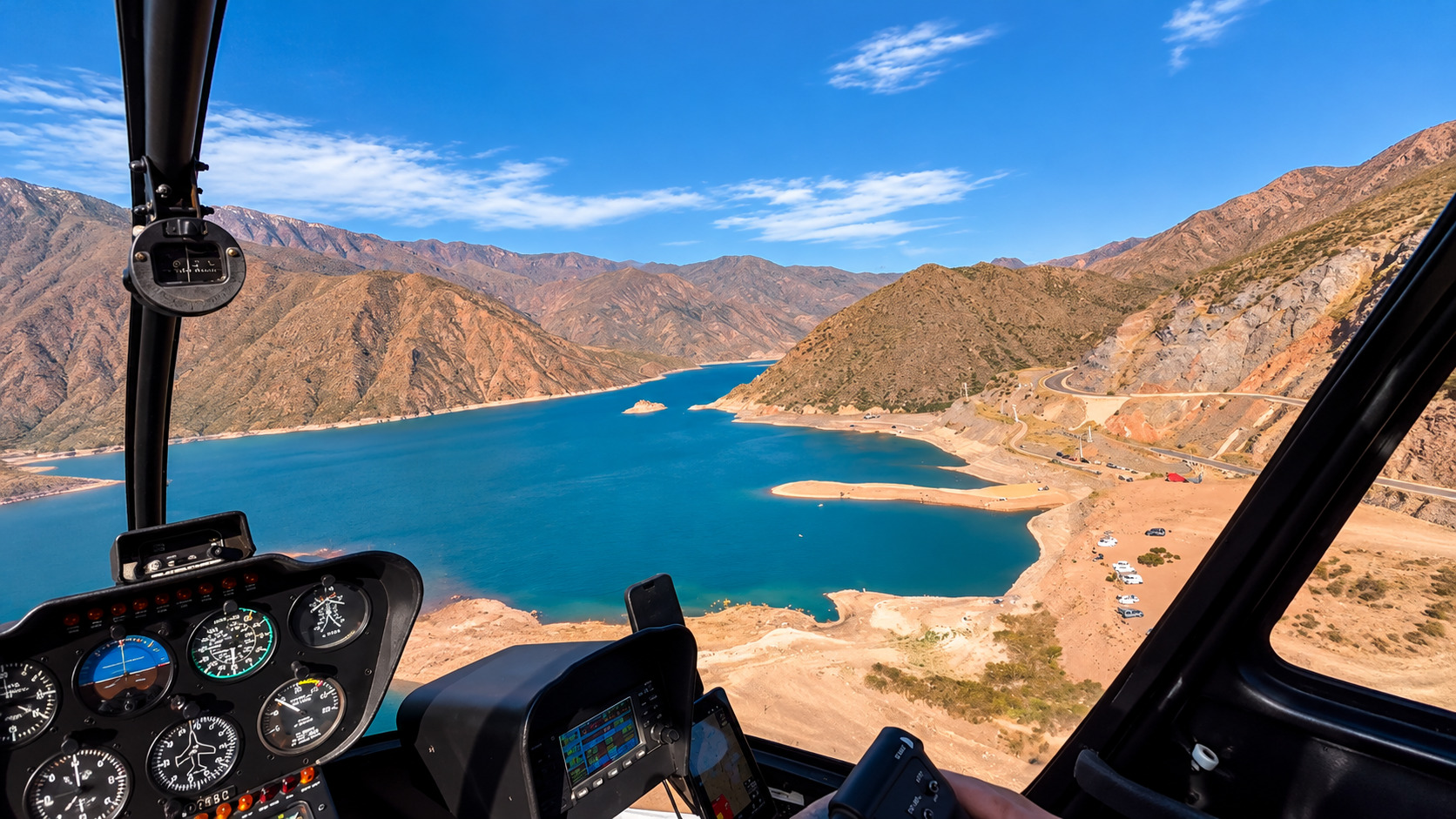 Vuelo en helicóptero sobre el Dique Potrerillos, Mendoza — 10 minutos — imagen 21