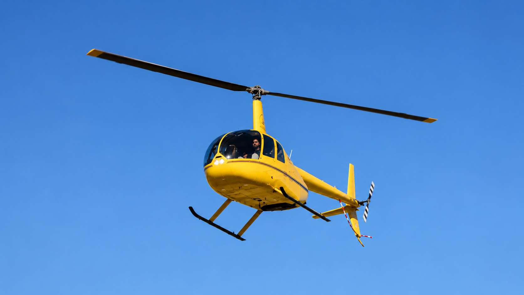 Vuelo en helicóptero sobre el Dique Potrerillos, Mendoza — 10 minutos — imagen 23