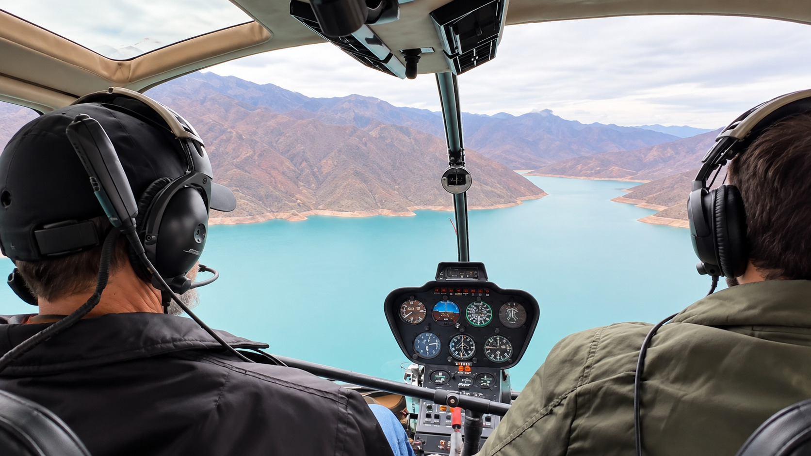Vuelo en helicóptero sobre el Dique Potrerillos, Mendoza — 10 minutos — imagen 24