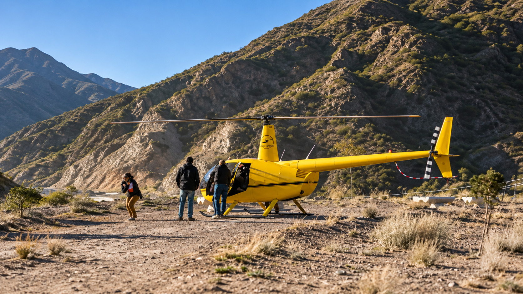 Vuelo en helicóptero sobre el Dique Potrerillos, Mendoza — 10 minutos — imagen 26