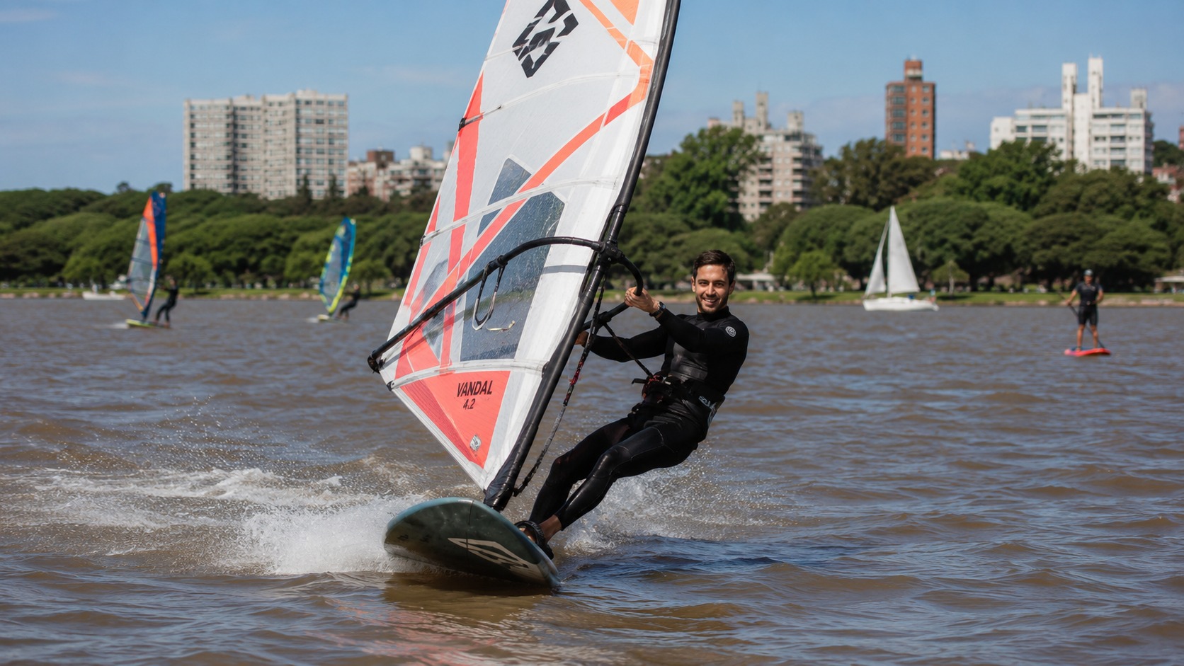 Curso inicial de Windsurf en San Isidro: 4 clases de una hora y media — imagen 20