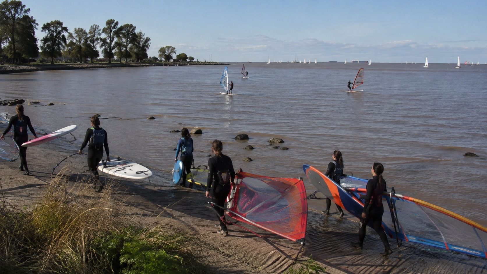 Alquiler de Windsurf por hora en San Isidro, Río de la Plata — imagen 11
