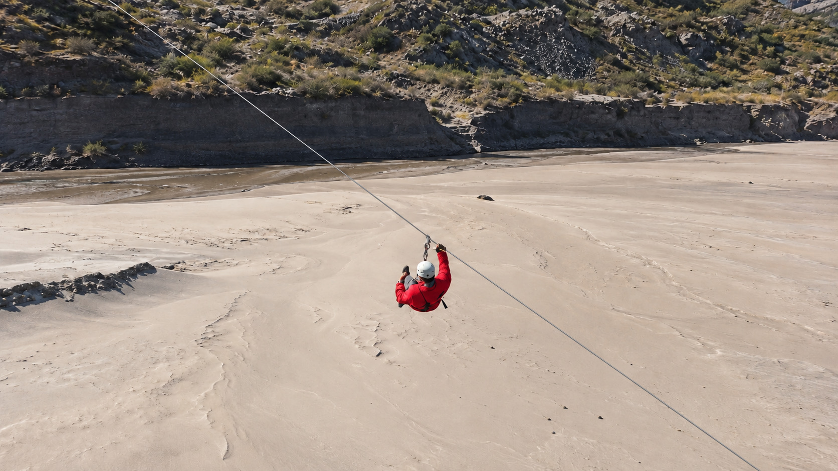 Canopy Adrenalina en Potrerillos — 6 tirolesas y cruce del Río Mendoza — imagen 25