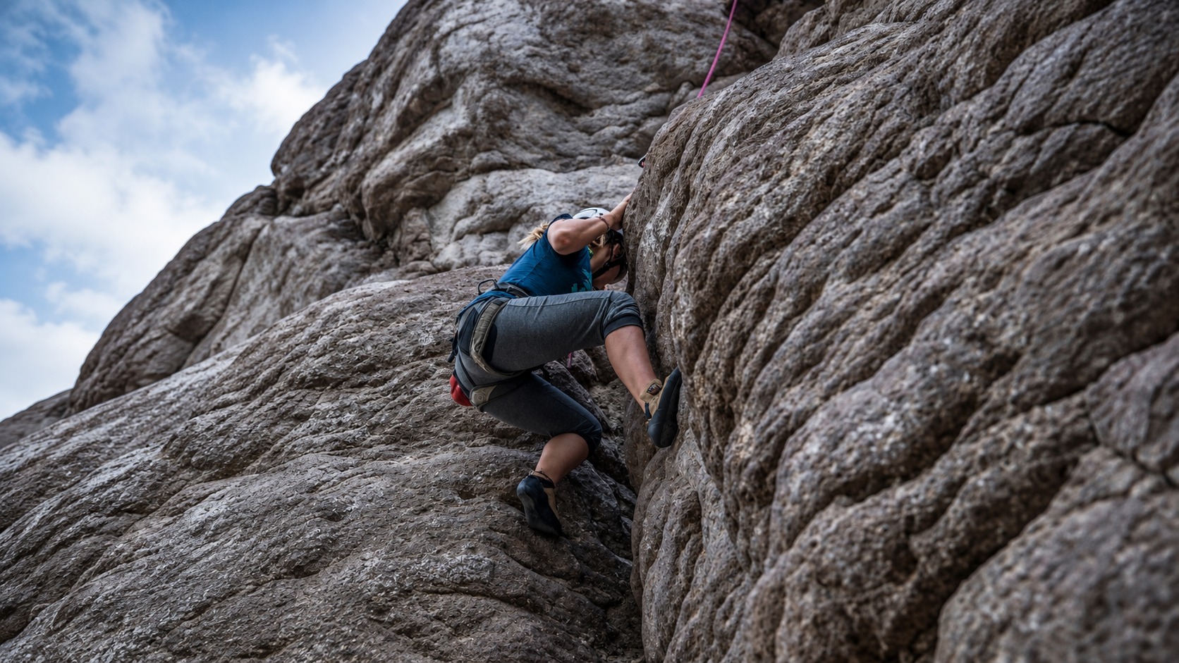 Escalada en roca en Potrerillos, Mendoza — requiere experiencia previa — imagen 13