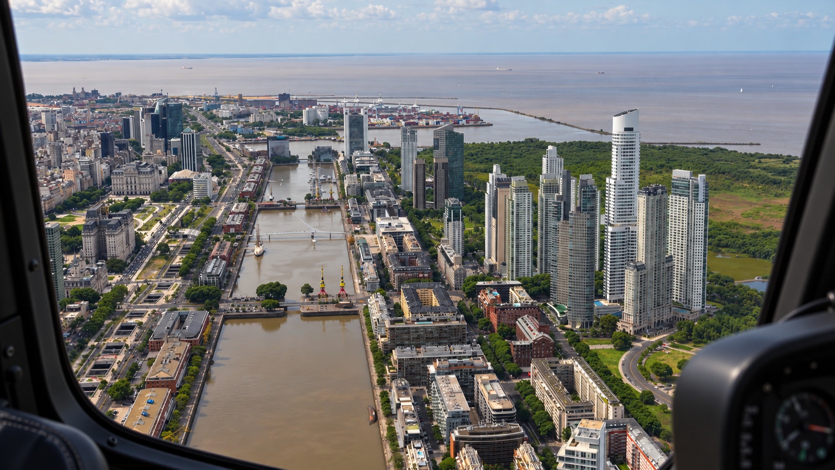 Helitour por Buenos Aires + almuerzo en el Delta — hasta 3 personas — imagen 3