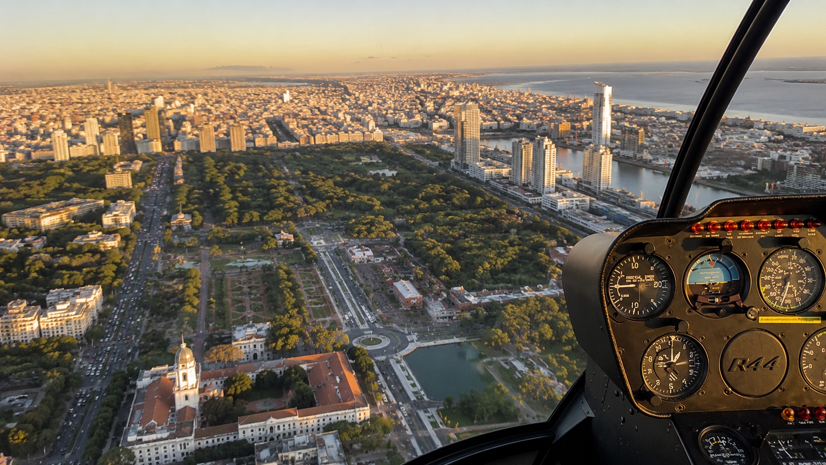 Helitour privado en helicóptero sobre Buenos Aires — hasta 3 personas — imagen 28