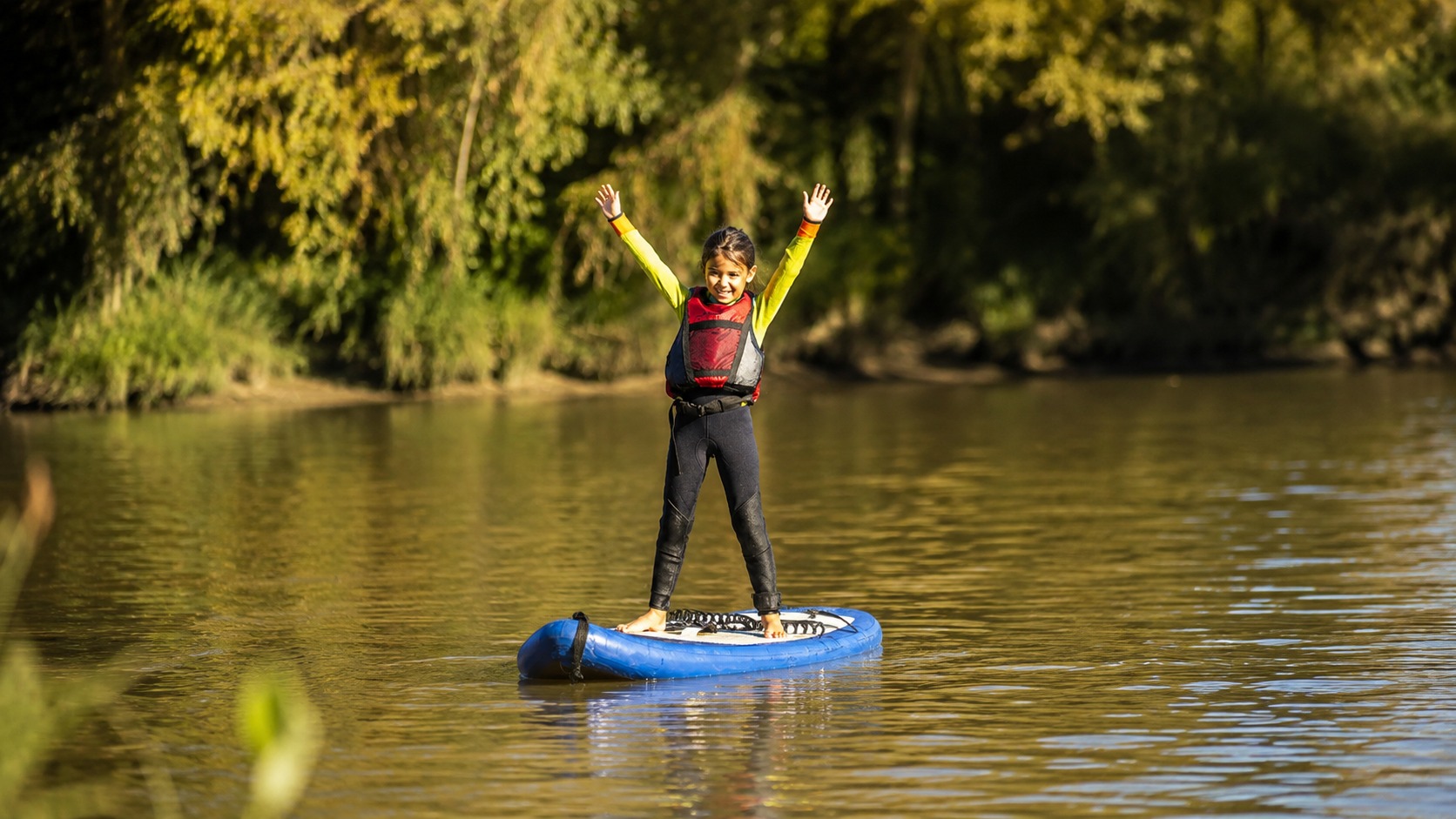 Clase de Stand Up Paddle para chicos desde 5 años en Villa La Ñata — imagen 27